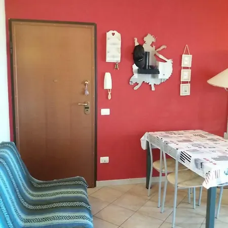 Via Giuseppe Ungaretti, 12 Monolocale